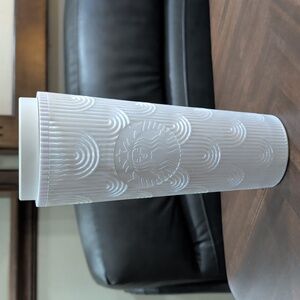 Starbucks 2022 Pearl White Mermaid Scales Venti Tumbler Cold Cup No Lid 24oz